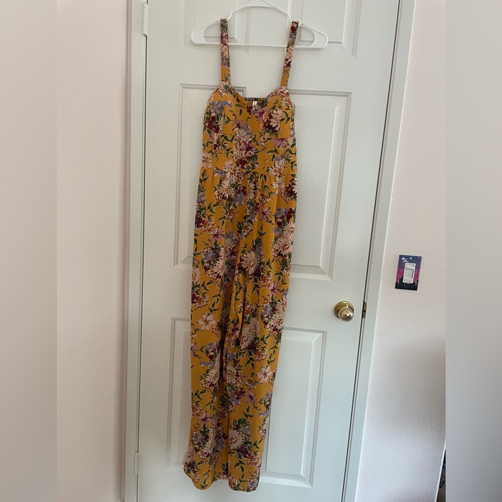 Straps Yellow Floral Jumpsuit